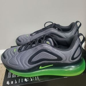 Nike Air Max 720